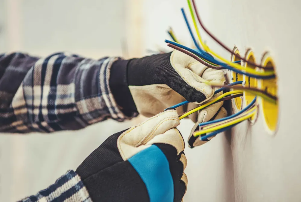 Raccordement électrique à Auriol
